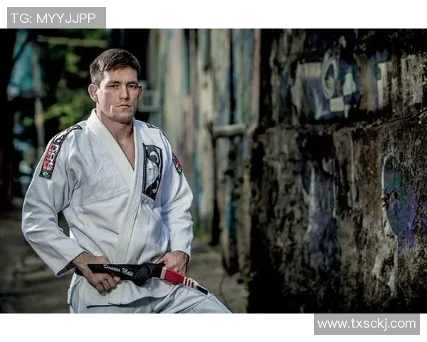 玛雅与伍德利精彩对决视频解析赛场瞬间与战术分析全记录